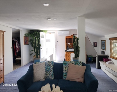 46 Randolph Road - Photo Thumbnail 8