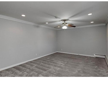 55 Eastwood Avenue - Photo Thumbnail 2