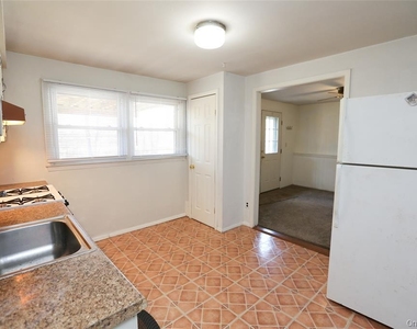 40 Bluefields Lane - Photo Thumbnail 7