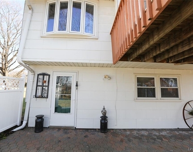 40 Bluefields Lane - Photo Thumbnail 1