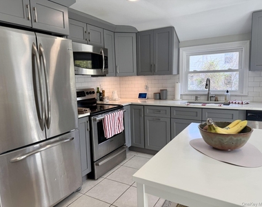 104 Titicus Road - Photo Thumbnail 6