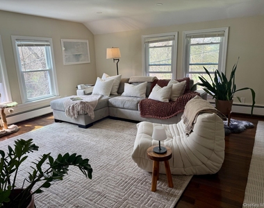104 Titicus Road - Photo Thumbnail 2
