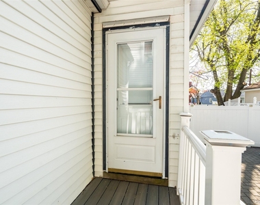 109 Broadway - Photo Thumbnail 27