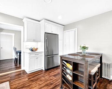 109 Broadway - Photo Thumbnail 17