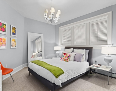 10 Upland Road N - Photo Thumbnail 23