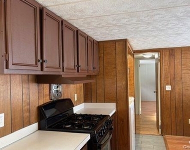 141 Gale Road - Photo Thumbnail 5
