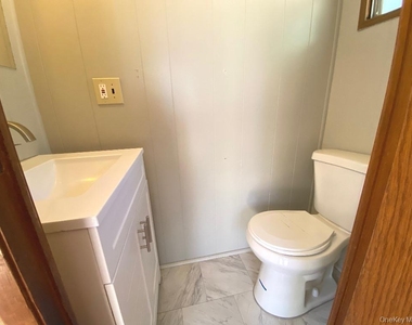 141 Gale Road - Photo Thumbnail 15