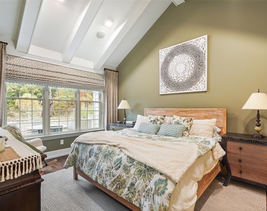 4 Goldman Court - Photo Thumbnail 12