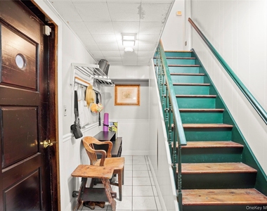 1035 Shore Acres Drive - Photo Thumbnail 16