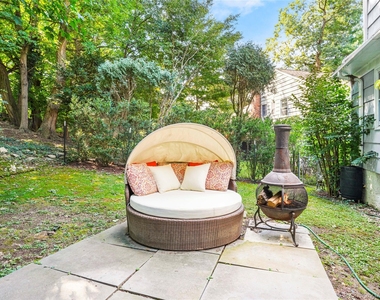 1035 Shore Acres Drive - Photo Thumbnail 19
