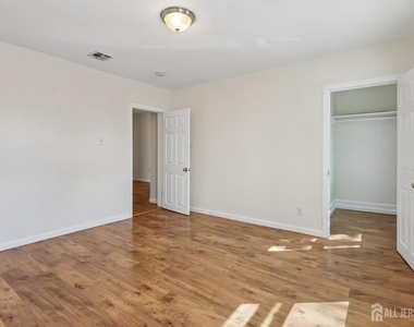 660 Charles Street - Photo Thumbnail 9