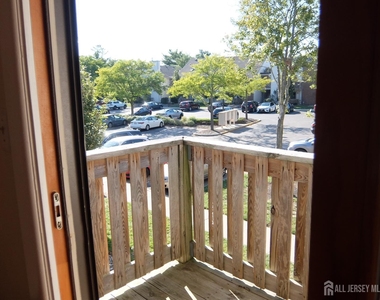 4906 Ravens Crest Drive - Photo Thumbnail 37