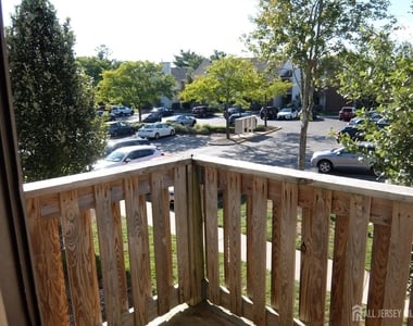 4906 Ravens Crest Drive - Photo Thumbnail 36