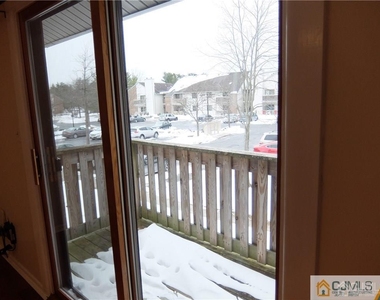 4906 Ravens Crest Drive - Photo Thumbnail 12