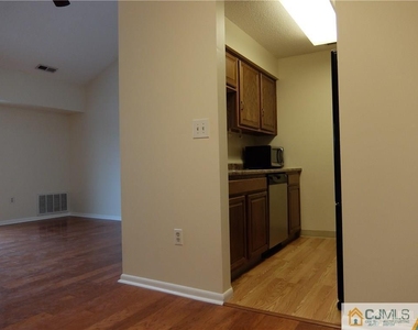 4906 Ravens Crest Drive - Photo Thumbnail 5