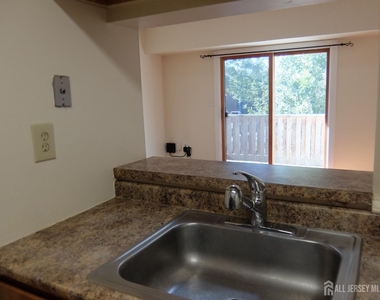 4906 Ravens Crest Drive - Photo Thumbnail 18