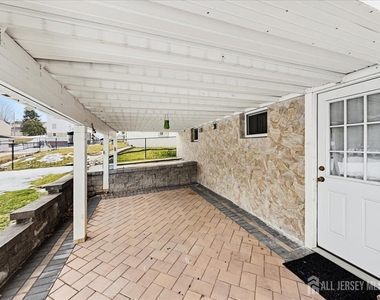 37 Jersey Avenue - Photo Thumbnail 27