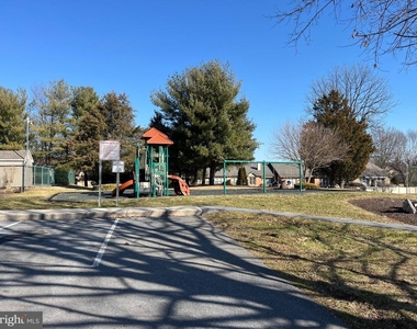 72 Chennault Trail - Photo Thumbnail 34