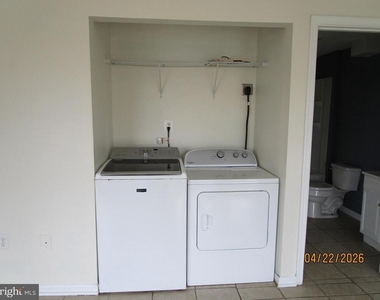 540 Thompson - Photo Thumbnail 9