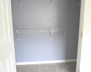 540 Thompson - Photo Thumbnail 17
