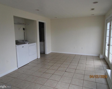 540 Thompson - Photo Thumbnail 13
