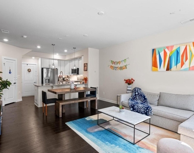 44674 Provincetown Drive - Photo Thumbnail 9