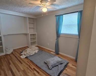 8332 Rocky Forge Court - Photo Thumbnail 8