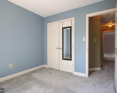 6032 Kelsey Court - Photo Thumbnail 20