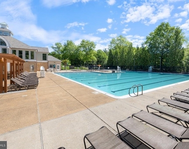 6551 Grange Lane - Photo Thumbnail 6