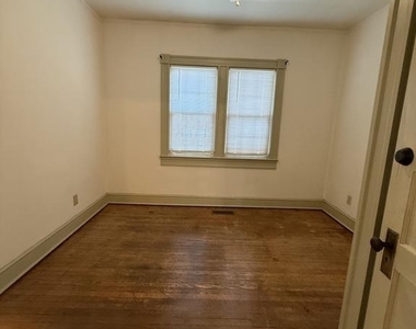 1237 Seacobeck Street - Photo Thumbnail 7