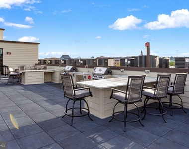 701 N Henry Street - Photo Thumbnail 37
