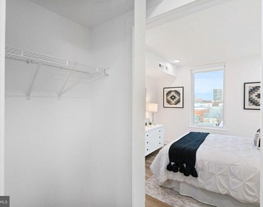 701 N Henry Street - Photo Thumbnail 21