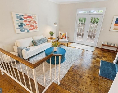 982 N Royal Street - Photo Thumbnail 3