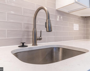 1309 S 52nd Street - Photo Thumbnail 9