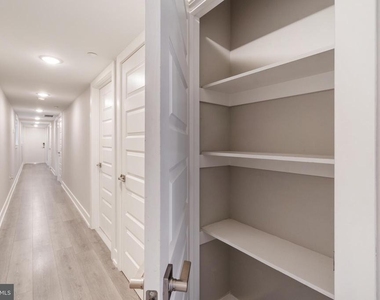 1309 S 52nd Street - Photo Thumbnail 10