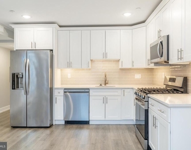 1309 S 52nd Street - Photo Thumbnail 1