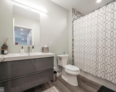 1501 N 31st Street - Photo Thumbnail 13