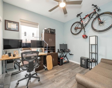 1501 N 31st Street - Photo Thumbnail 10