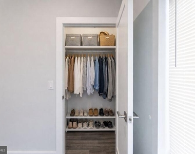 3933 Powelton Avenue - Photo Thumbnail 4