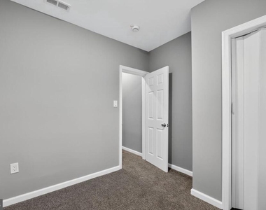 1333 S Newkirk Street - Photo Thumbnail 9