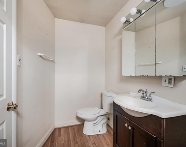 937 Christian Street - Photo Thumbnail 18