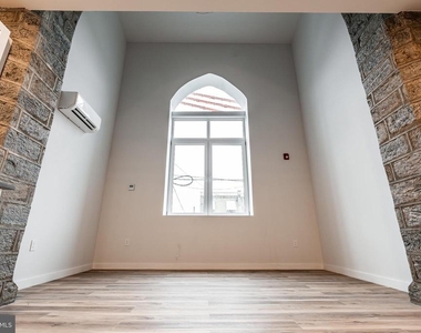 6400 Haverford Avenue - Photo Thumbnail 16