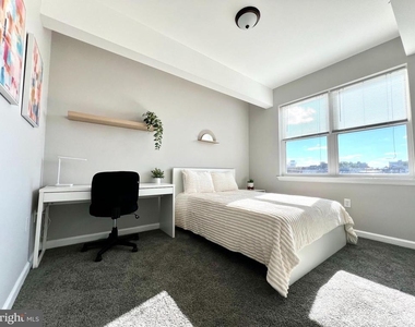 514 N 39th Street - Photo Thumbnail 3