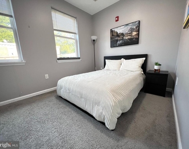 514 N 39th Street - Photo Thumbnail 1