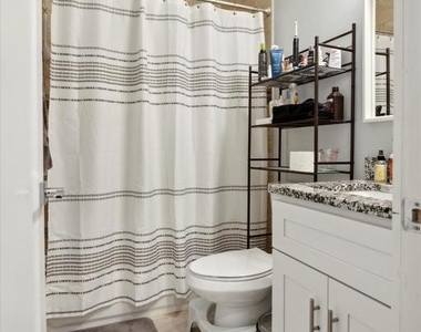818 N 16th Street - Photo Thumbnail 11