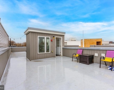 818 N 16th Street - Photo Thumbnail 3