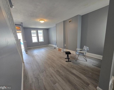 3412 N 16th Street - Photo Thumbnail 9
