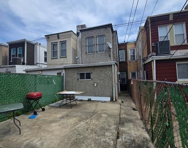3412 N 16th Street - Photo Thumbnail 3