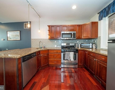 2747 Harper Street - Photo Thumbnail 1