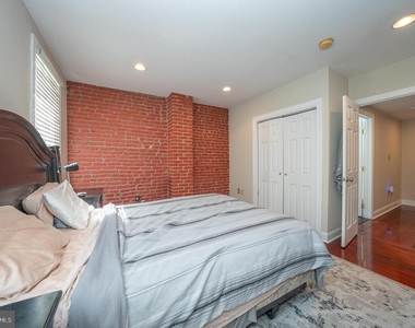 2747 Harper Street - Photo Thumbnail 10